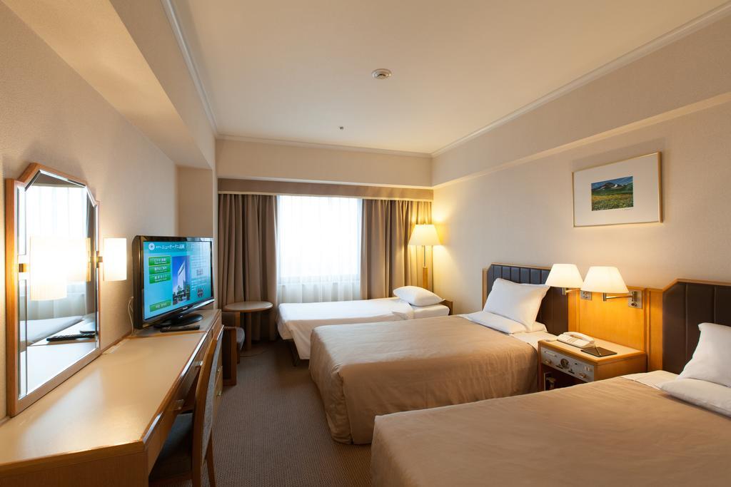 Hotel New Otani Takaoka Kamer foto